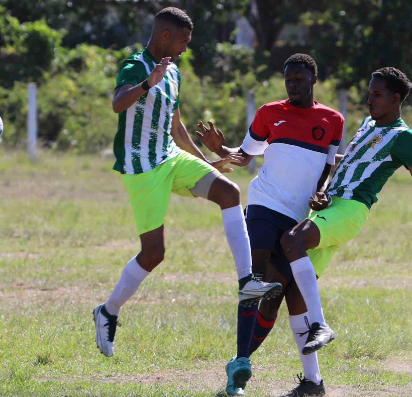 Fútbol Nacional – Isla vs Pinar (100)