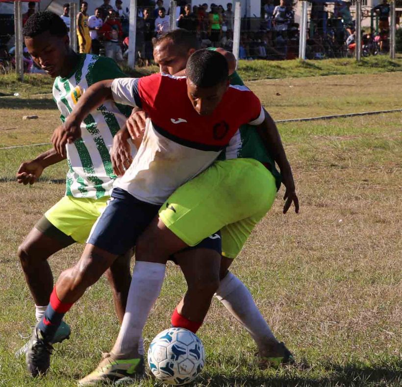 Fútbol Nacional – Isla vs Pinar (367)