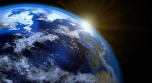 Científicos demuestran que es posible generar electricidad utilizando la rotación de la Tierra