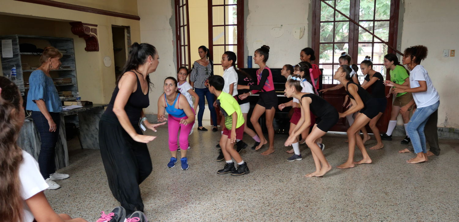 Convierten a la enseñanza artística en sede de Isla Verde 2025