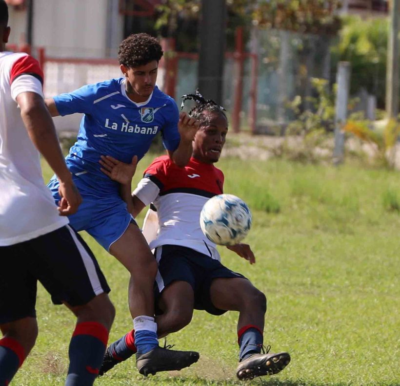 Fútbol Isla vs Habana (136)