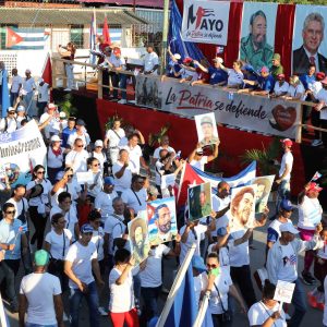 DESFILE 1ro DE MAYO ISLA DE LA JUVENTUD (40)